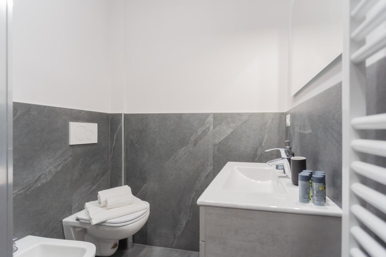 Sant'Agostino Apartments By Rent All Como Exteriör bild