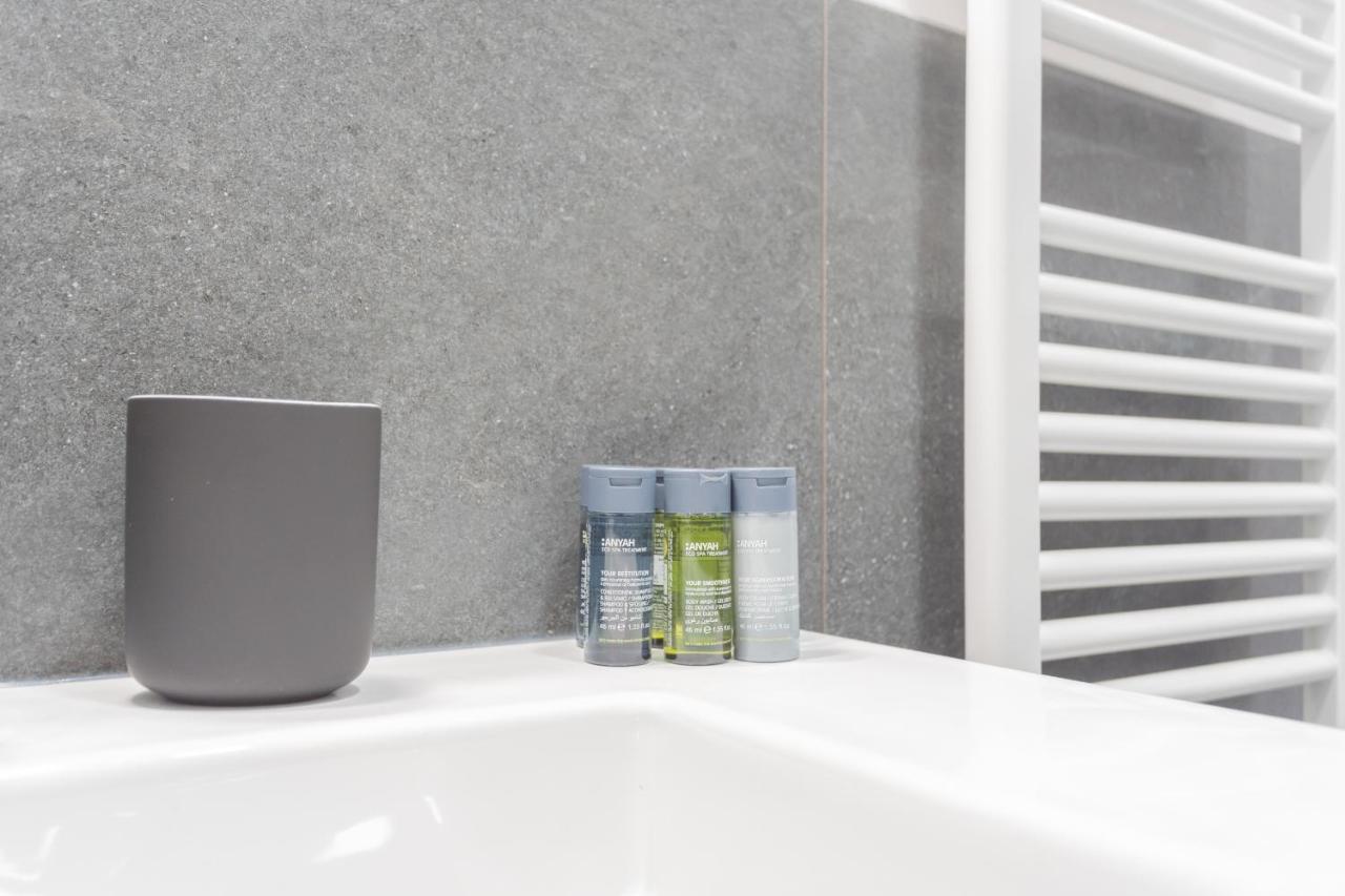 Sant'Agostino Apartments By Rent All Como Exteriör bild