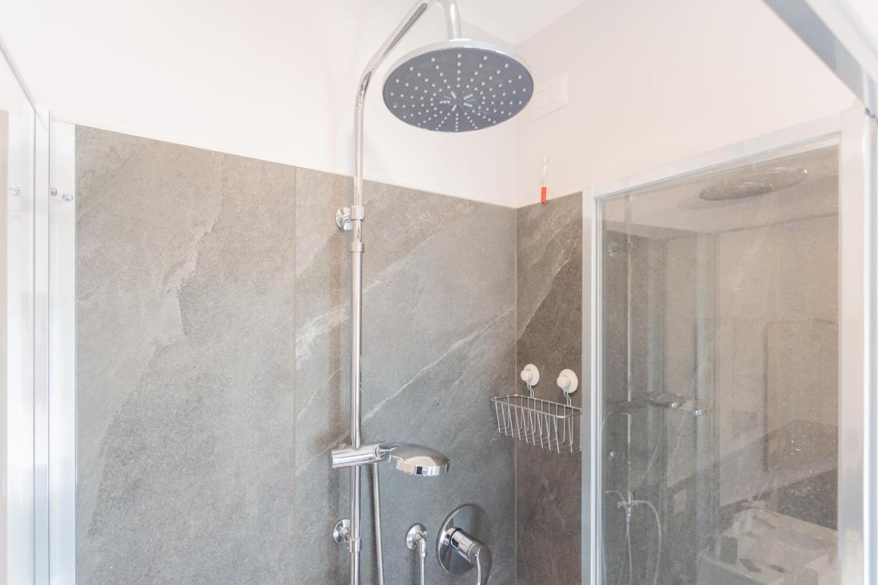 Sant'Agostino Apartments By Rent All Como Exteriör bild