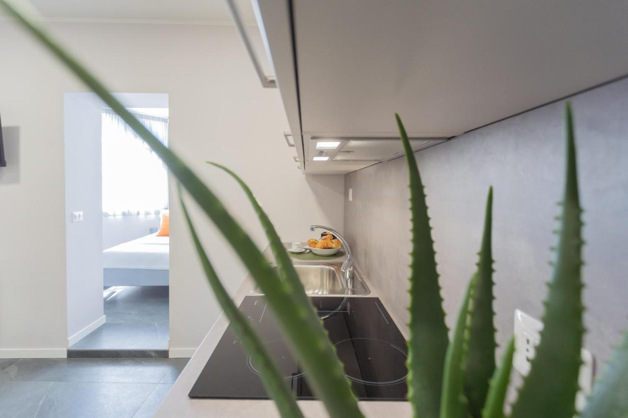 Sant'Agostino Apartments By Rent All Como Exteriör bild