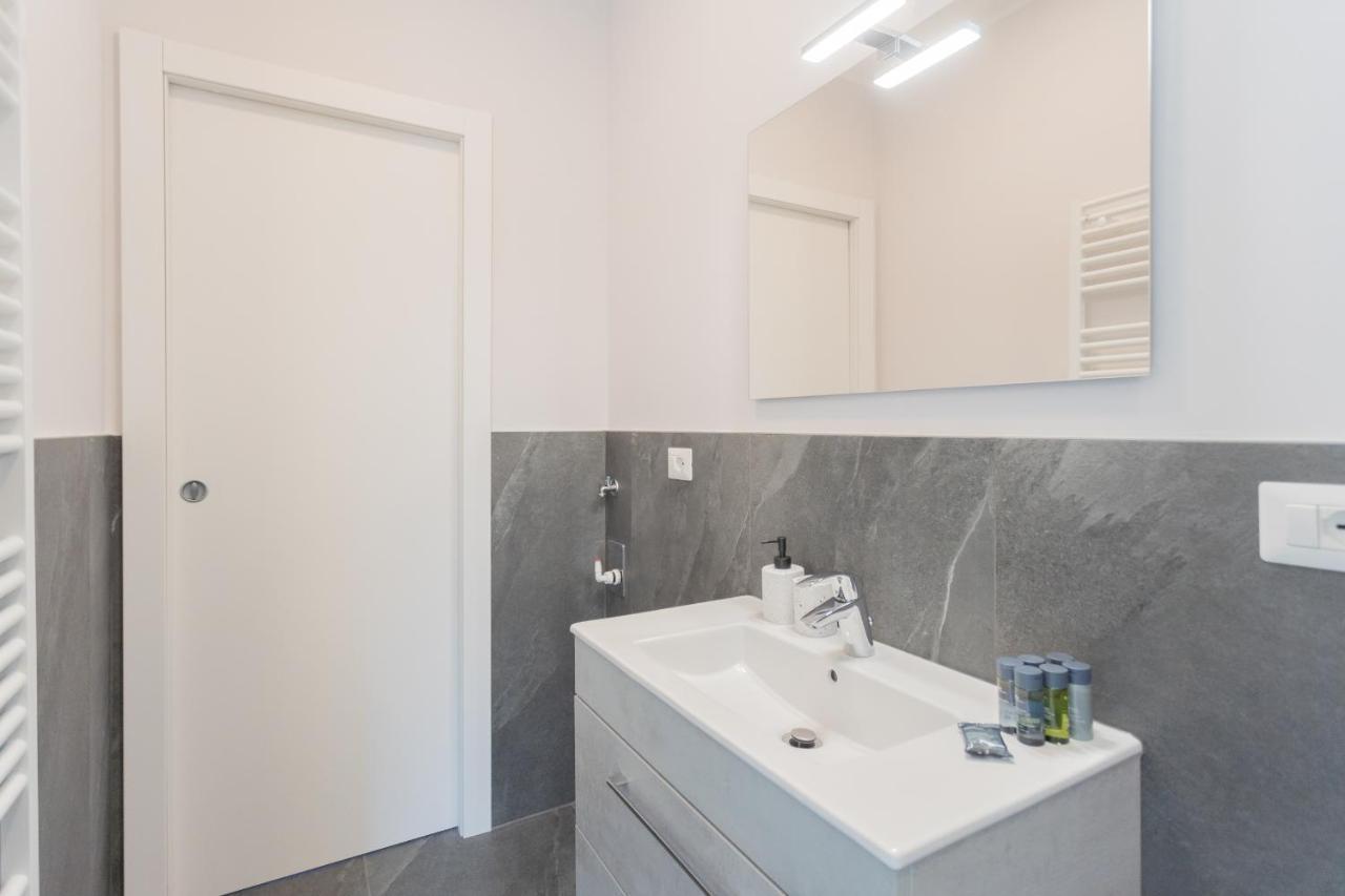 Sant'Agostino Apartments By Rent All Como Exteriör bild